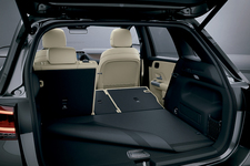 メルセデス・ベンツ 新型Bクラス予約受付開始