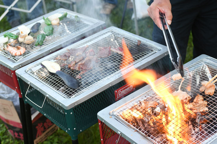 さあ、肉だ！BBQだ！／【三菱「スターキャンプ 2019 in 朝霧高原」／2019年5月25日・26日／会場：ふもとっぱらキャンプ場(静岡県富士宮市)】