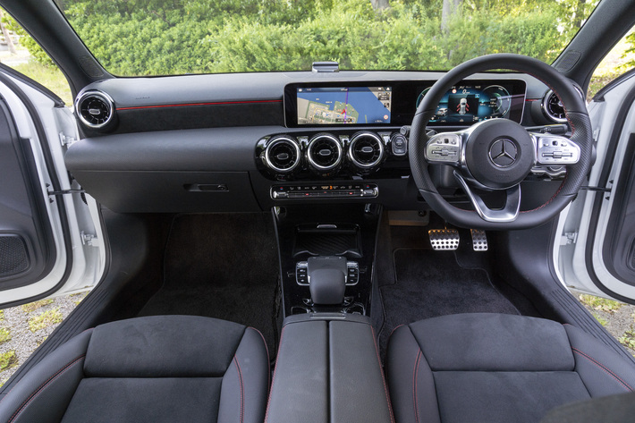 メルセデス・ベンツ 新型Aクラス A200d