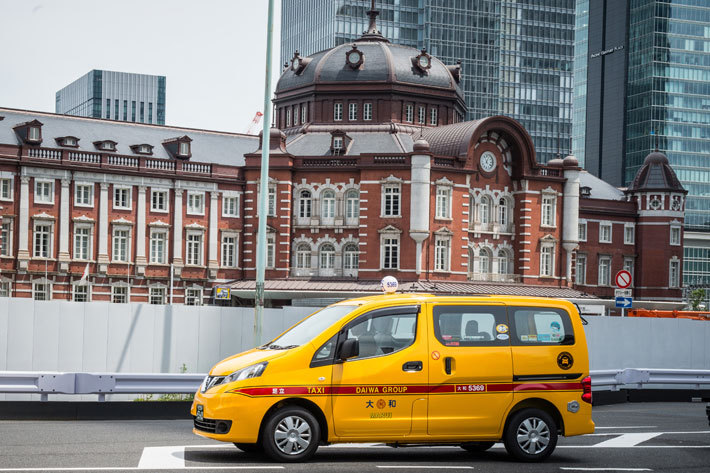 日産 NV200タクシー【日産「NV200 タクシー」出発式の模様(2015年6月8日)】