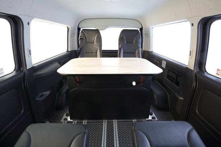 ダイレクトカーズ ハイエース フローリング加工 ロングスライドレール 脱着式サードシート