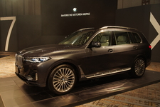 BMWの新しいラインアップ新型BMW X7発表