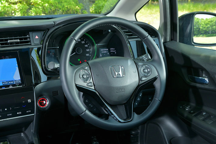 HONDA NEW SHUTTLE HYBRID Z・Honda SENSING[FF]