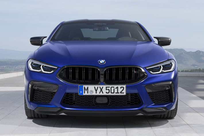 BMW フラッグシップ・モデル新型M8発表