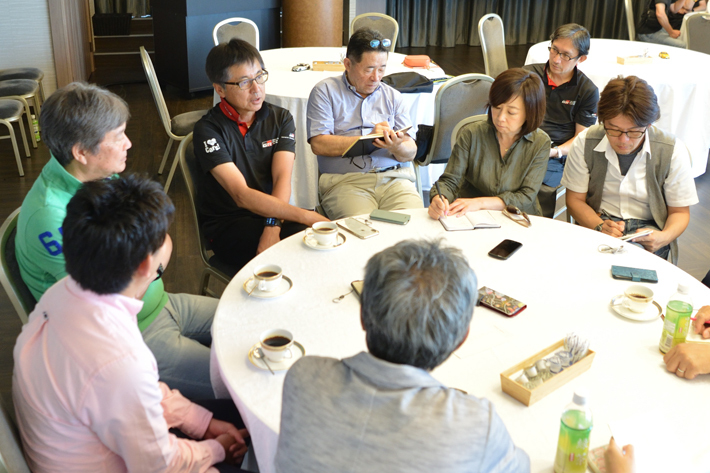 新型スープラの開発秘話を語るGAZOO Racing Company GR開発統括部 チーフエンジニアの多田哲哉氏（写真中央）