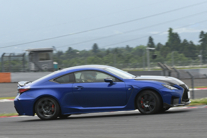 レクサス RC F