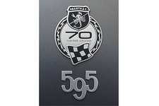 アバルト 595 コンペティツィオーネに限定モデルが登場