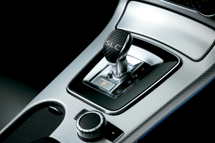 メルセデスベンツ特別仕様車「SLC Final Edition」を追加