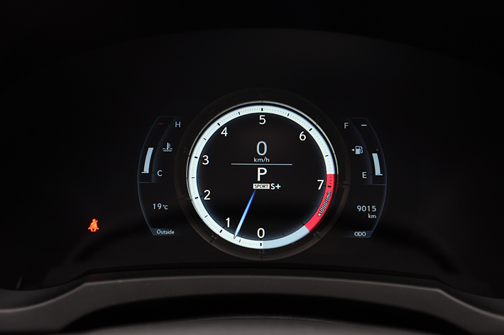 レクサス RC350 “F SPORT”