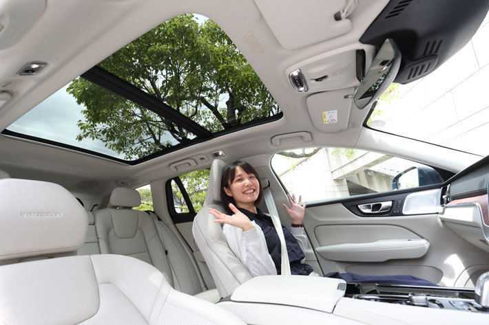 ボルボ V60 T6 Twin Engine AWD Inscription[4WD・プラグインハイブリッドモデル]