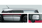 スズキ、小型乗用車「クロスビー」に 特別専用色「スターシルバーエディション」を設定して発売