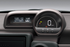 TOYOTA ポルテならびにスペイドを一部改良し安全装備を充実