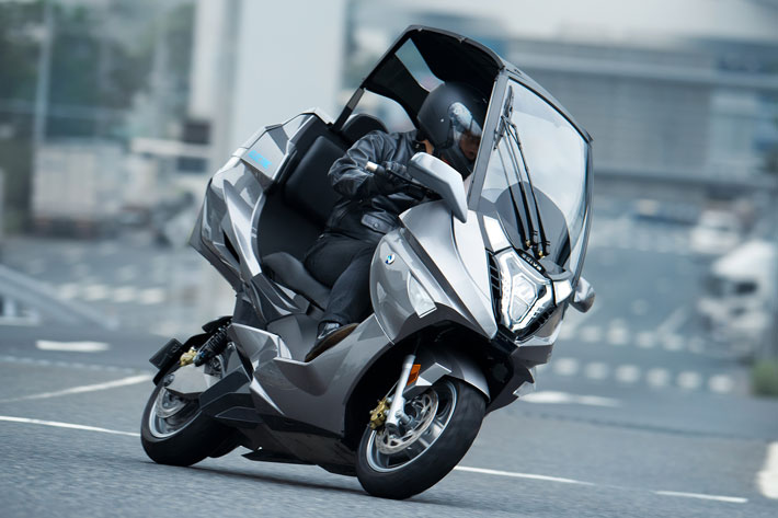限定10台 アディバがルーフ付き大型電動バイクを発売 大容量バッテリー で最大270kmの長距離ドライブが可能に 業界先取り 業界ニュース 自動車ニュース21国産車から輸入車まで Mota 限定10台 アディバがルーフ付き大型電動バイクを発売 大容量バッテリー で最大270kmの長距離ドライブが可能に 業界先取り 業界ニュース 自動車ニュース21国産車から輸入車まで Mota