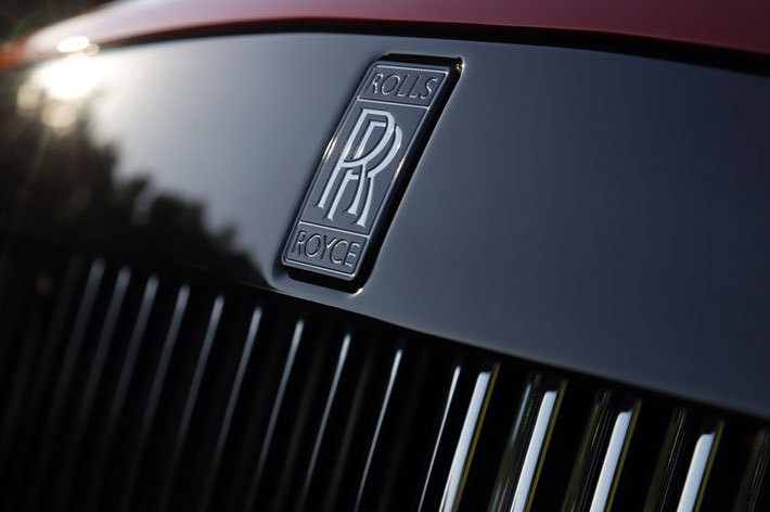 Rolls-Royce Dawn Black Badge (ロールス・ロイス ドーン ブラックバッジ)[Photo：小林 岳夫]