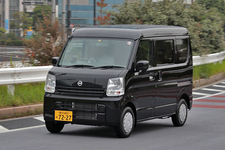 日産 NV100 クリッパー