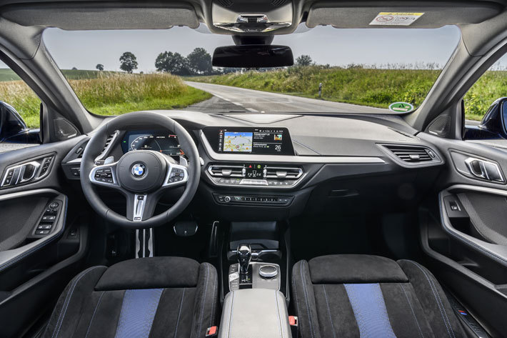 BMW 新型1シリーズ「M135i xDrive」