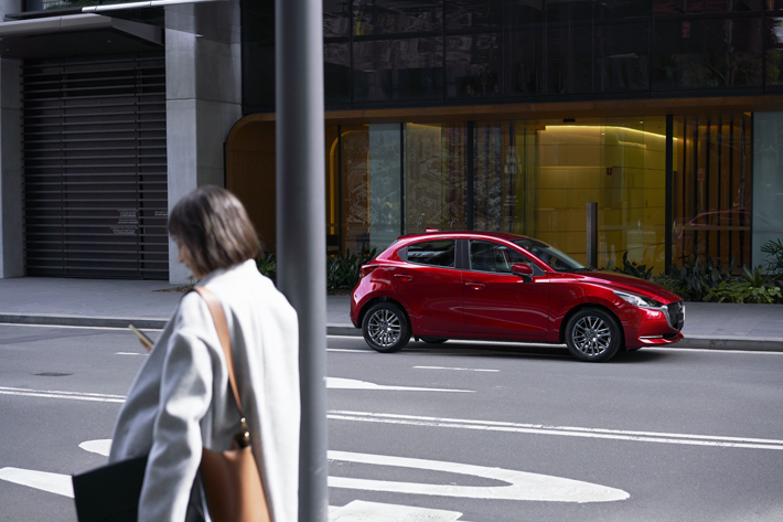 マツダ MAZDA2 外観