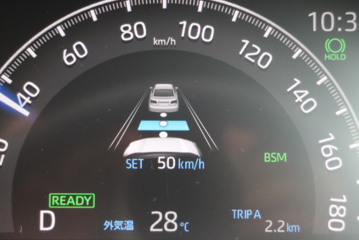 トヨタ 新型RAV4 2.5リッター ハイブリッド