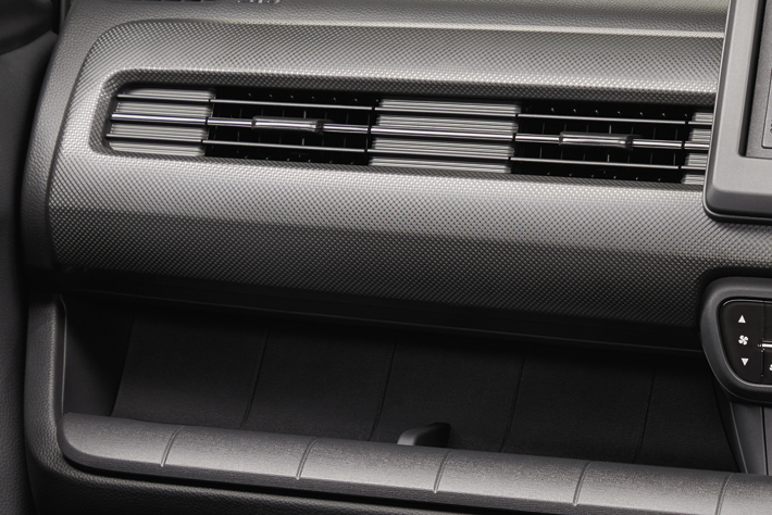 ホンダ 新型N-WGN カスタム