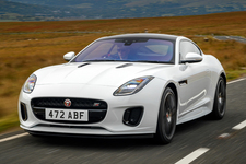 ジャガー F-TYPE 2020年モデルの限定車「CHEQUERED FLAG EDITION」