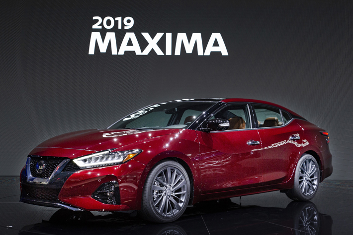 国内にも導入してほしい 日本にない日産車セダン3選 話題を先取り 新型車解説22 Mota