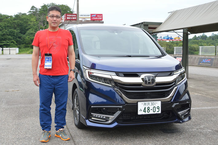 福井県からお越しの徳山さんは「Honda ステップワゴン ハイブリッド Modulo X Honda SENSING」について『意のままに動いてくれるのでストレスもなく疲れないと感じた』と語ってくれた【Modulo 体感試乗会 in 富山・おわらサーキット／2019年7月20日(土)】