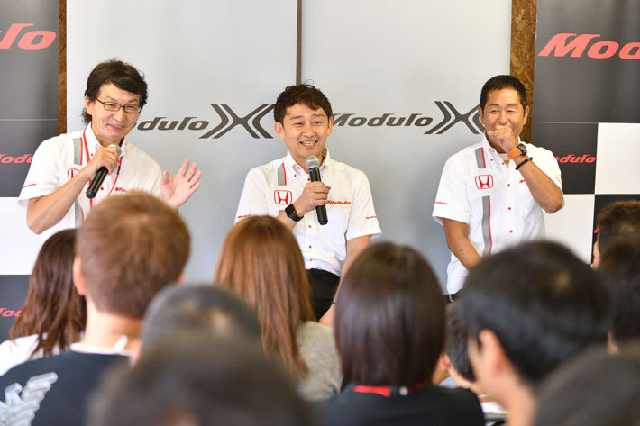 スペシャルトークショーはModulo開発アドバイザーの土屋圭市さん、道上 龍選手、そしてModulo Xの開発統括、福田 正剛さんの楽し過ぎる（そしてここには書けない！）話題が満載だった【Modulo 体感試乗会 in 富山・おわらサーキット／2019年7月20日(土)】