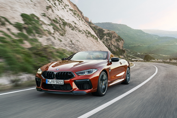 新型BMW M8カブリオレ 2019年7月24日発売