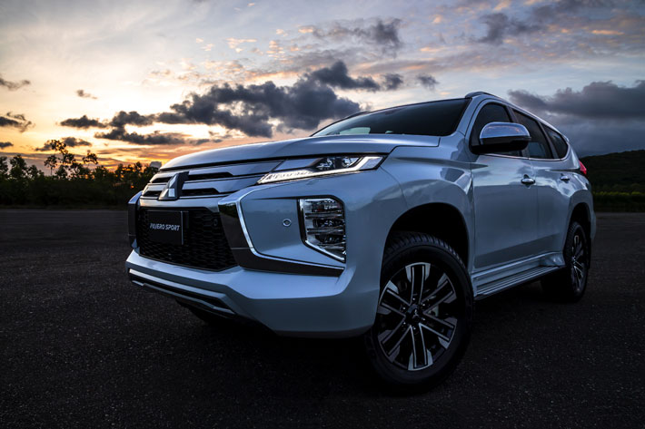 本気で国内導入してほしい1台 三菱 パジェロスポーツ 日本にない日本車 日本にない日本車 Mota