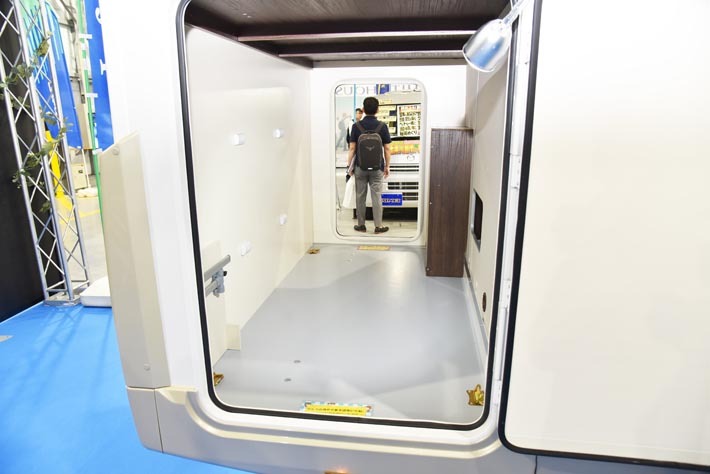 大きなボディだからこそたっぷりとした空間を作り出せる。この余裕こそが魅力