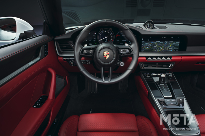 ポルシェ 新型カレラ/カブリオレ登場