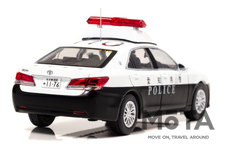 愛知県警のパトカーと、埼玉県警の覆面パトカーがミニチュアカーに｜今にも走り出しそうな精巧な仕上がり