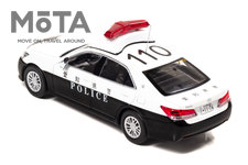 愛知県警のパトカーと、埼玉県警の覆面パトカーがミニチュアカーに｜今にも走り出しそうな精巧な仕上がり