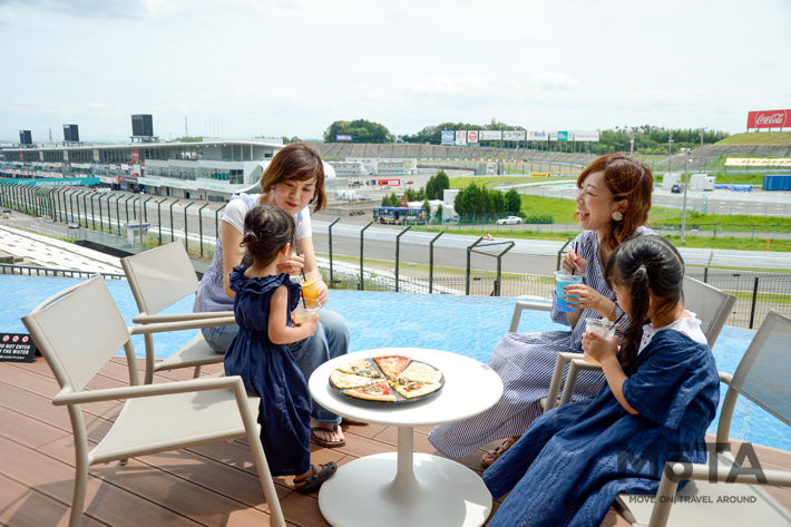 鈴鹿サーキットのプールエリア「アクア・アドベンチャー」