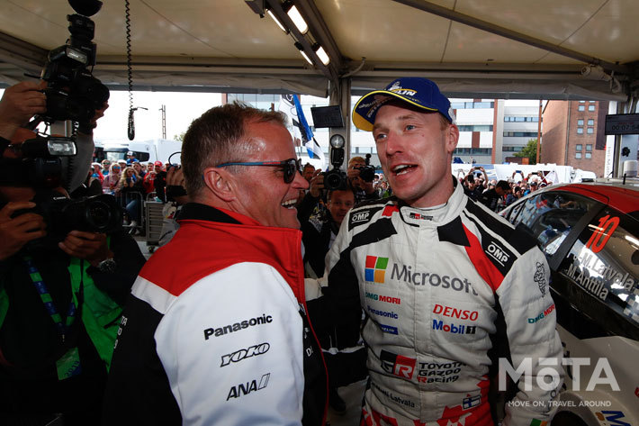 WRC第9戦ラリー・フィンランド タナック選手／ヤルヴェオヤ選手組が2年連続優勝｜トヨタはホームラリーで3連覇