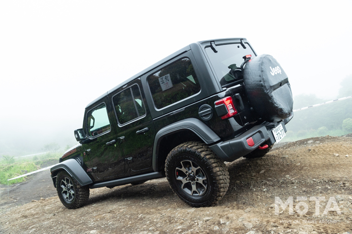 ジープ ラングラー