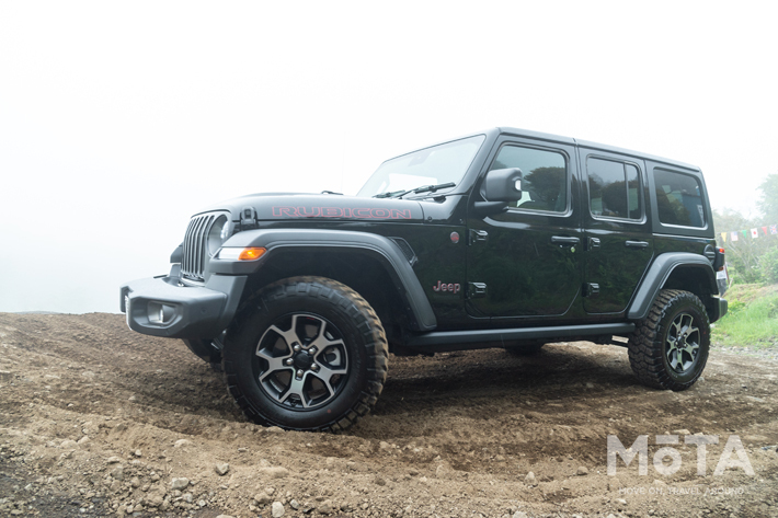 ジープ ラングラー