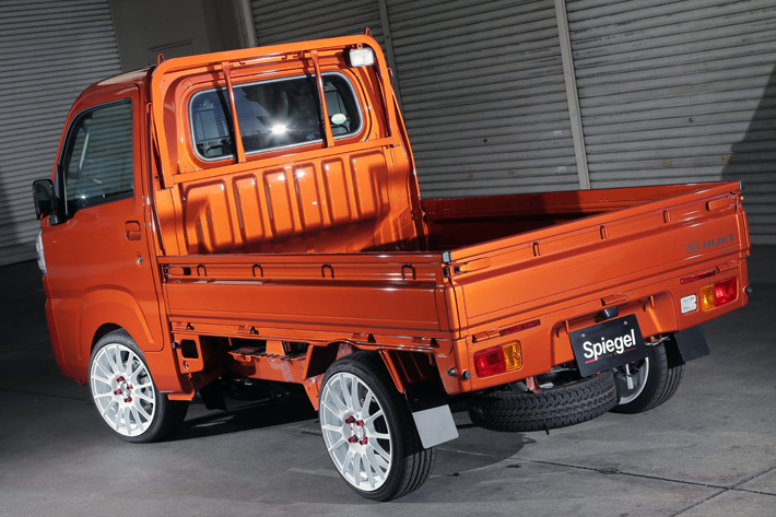 ダイハツ ハイゼットトラック ハイゼットトラック ジャンボのポテンシャルを引き出す軽自動車カスタムパーツブランド Spiegel シュピーゲル Vol 6 画像ギャラリー No 21 車のパーツ カー用品などオススメの車カスタム情報をご紹介 21年最新 自動車 ダイハツ ハイゼットトラック ハイゼットトラック ジャンボのポテンシャルを引き出す軽自動車カスタムパーツブランド Spiegel シュピーゲル Vol 6 画像ギャラリー No 21 車のパーツ カー用品などオススメの車カスタム情報をご紹介 21年最新 自動車