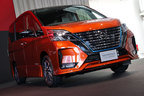 日産 新型セレナ  e-POWER ハイウェイスター V[FF／ボディカラー：	サンライズオレンジ マルチフレックスパールメタリック／ダイヤモンドブラック パール 2トーン]