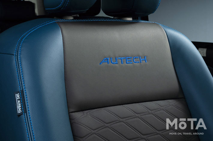 セレナAUTECH ブルー／ブラックコンビレザレットシート[日産 新型セレナ(2019年8月1日マイナーチェンジ)］