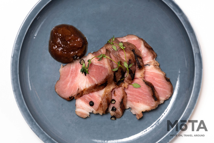 自家製ハムのグリル ルバージャム添え(800円・税抜)