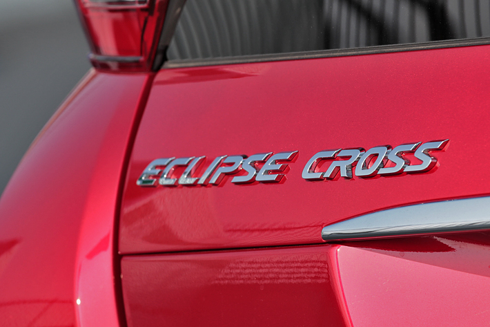 三菱 エクリプス クロス ディーゼル