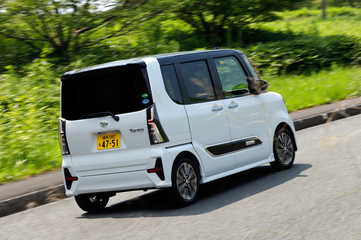 天国と地獄を分ける 人気車と残念なクルマの違いはここだ 軽自動車編 徹底比較 人気新型車比較22年 Mota