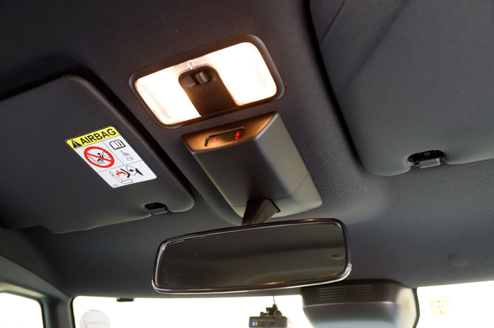 ダイハツ 新型タントカスタム