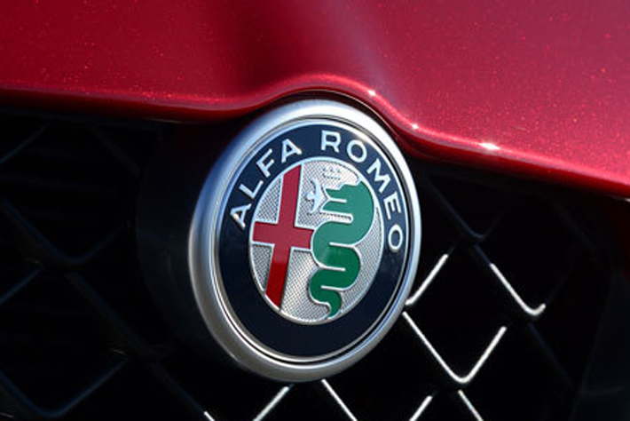 カーエンブレム Symbol of Automotive 歴史と哲学が詰まった カーエンブレム Symbol of Automotive 歴史と哲学が詰まった