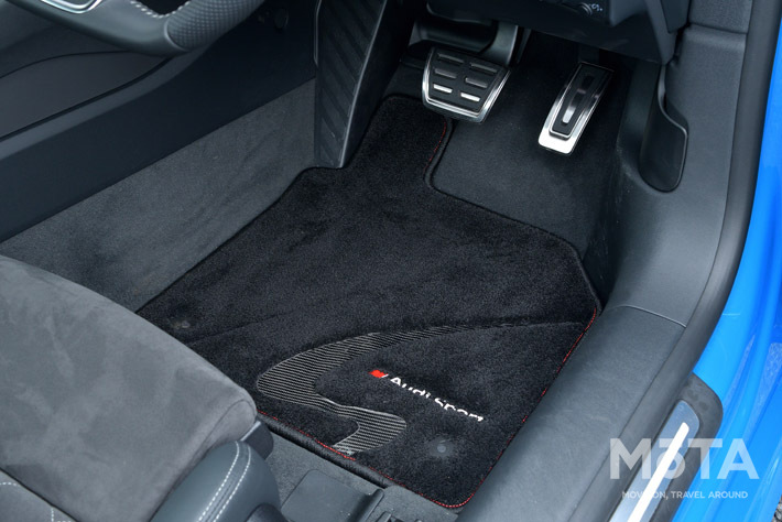 アウディ 新型TTS