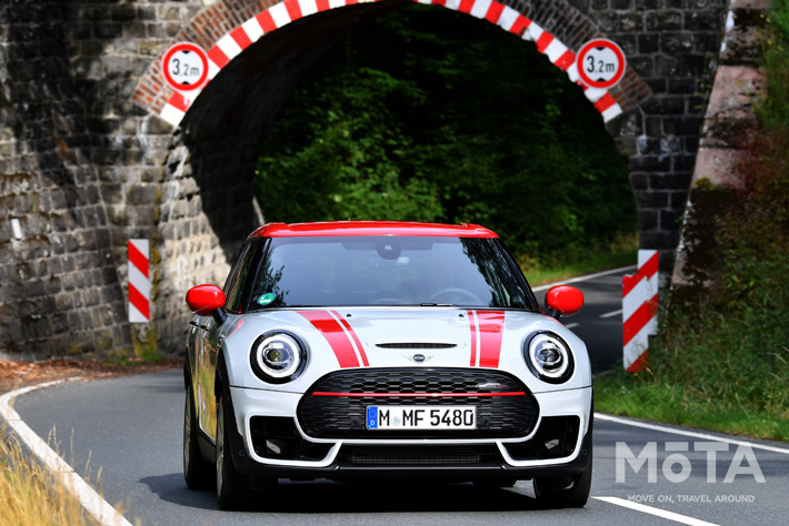 新型ミニ ジョン・クーパー・ワークス クラブマン