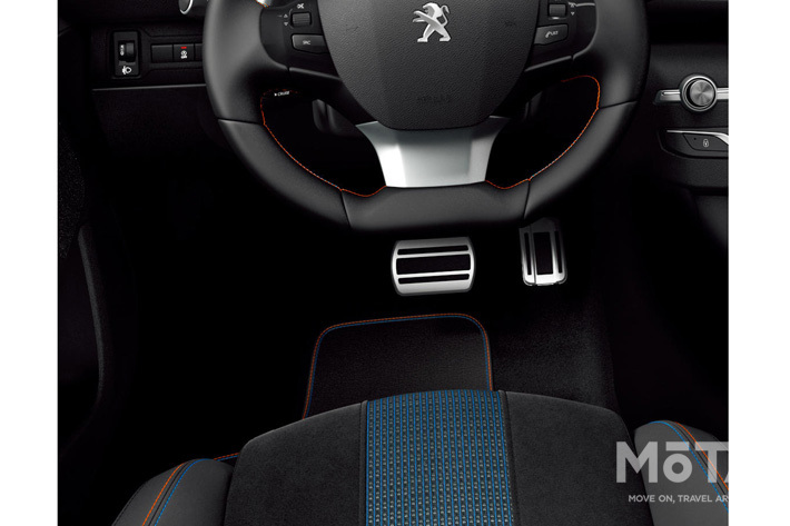 プジョー308／308 SWの特別仕様車「308 TECH PACK EDITION」登場