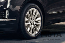 GM 限定モデル「キャデラック XT5 CROSSOVER SPORT EDITION」