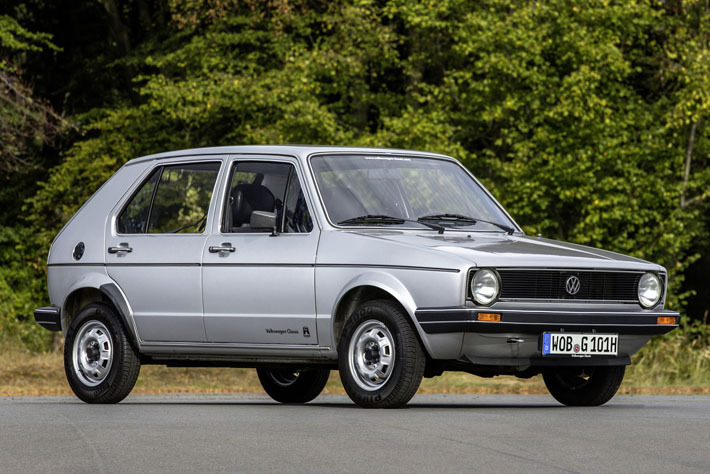 【内祝い】 VW 3シリーズ……。巨大化・肥大化するクルマたち ゴルフ、BMW 乗用車